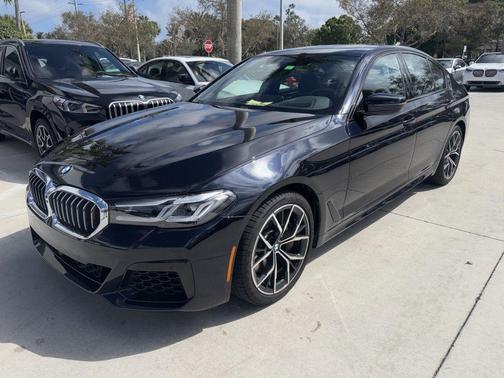 2021 BMW 540 i