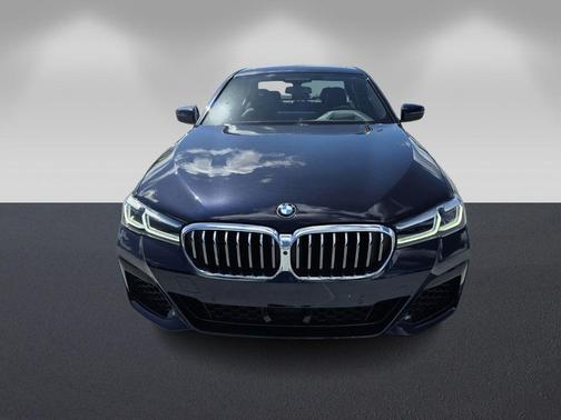 2021 BMW 540 i