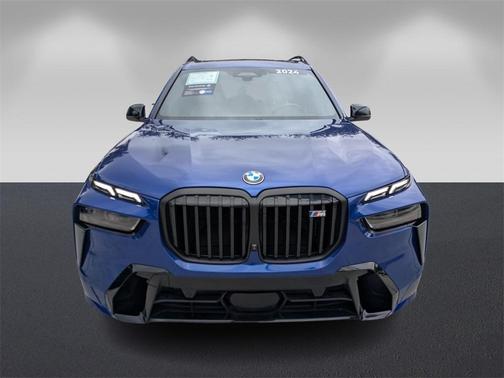 2024 BMW X7 M60i