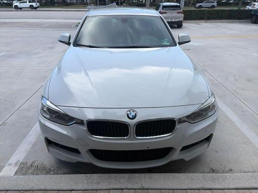 Alpine White 2015 BMW 328 i