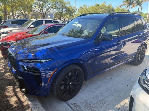 Bay Blue 2025 BMW X7 M60i