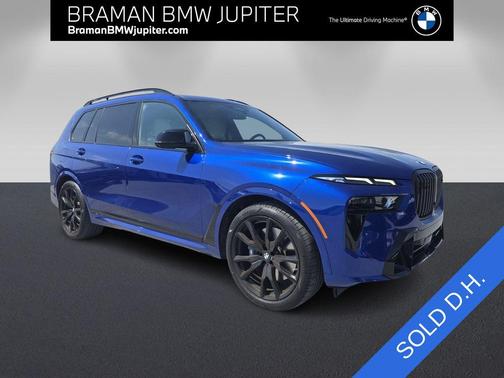 Bay Blue 2025 BMW X7 M60i