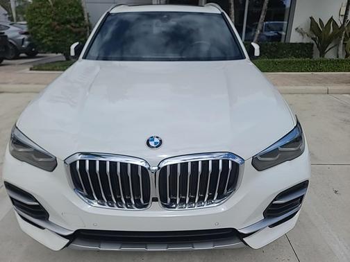 2023 BMW X5 sDrive40i