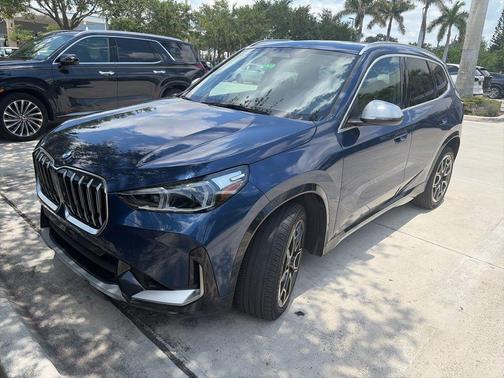 Phytonic Blue Metallic 2023 BMW X1 xDrive28i
