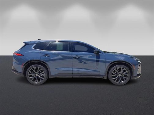 2025 Toyota Crown Signia Limited