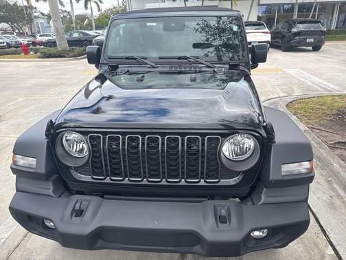2024 Jeep Wrangler Sport