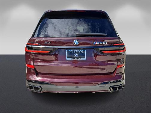 2024 BMW X7 M60i