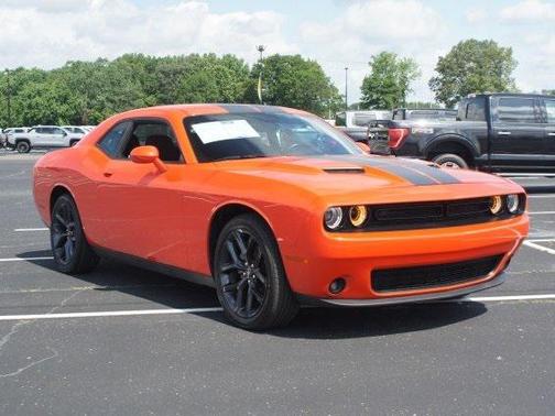 2022 Dodge Challenger SXT