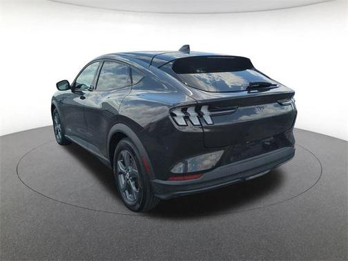 2022 Ford Mustang Mach-E Select