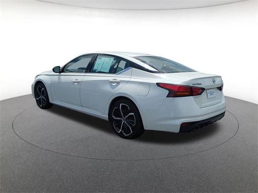 2023 Nissan Altima SR FWD