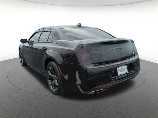 2023 Chrysler 300 Touring