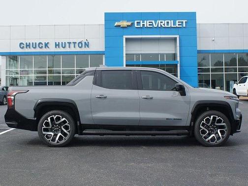 2025 Chevrolet Silverado EV RST