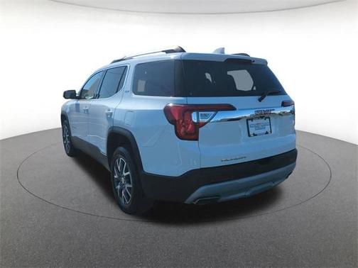 2023 GMC Acadia FWD SLT