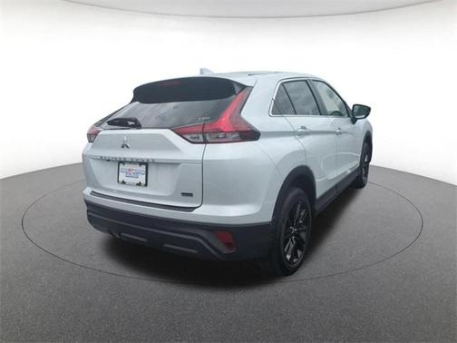 2024 Mitsubishi Eclipse Cross LE