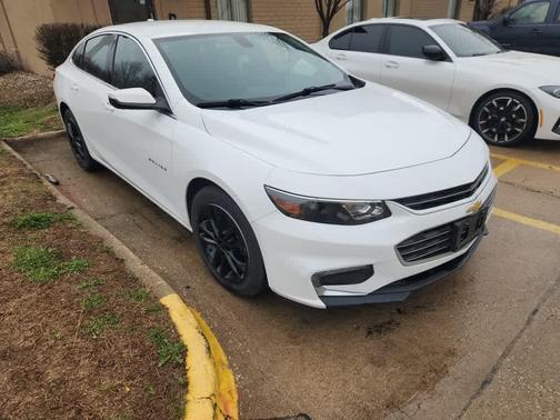 Summit White 2016 Chevrolet Malibu 1LT