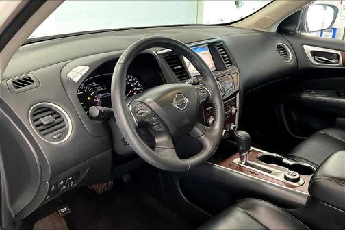 2018 Nissan Pathfinder Platinum