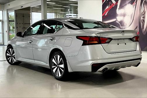 2022 Nissan Altima 2.5 SL