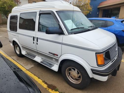 1993 Chevrolet Astro 