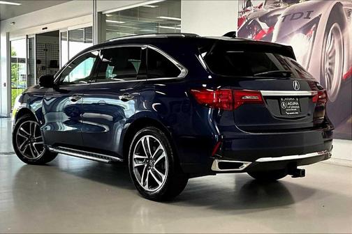 2017 Acura MDX 3.5L w/Advance Package