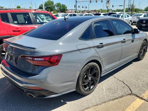 Pure Gray / Black Roof 2023 Volkswagen Jetta GLI 2.0T Autobahn
