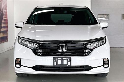 Platinum White Pearl 2023 Honda Odyssey Elite