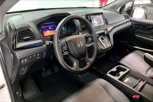 Platinum White Pearl 2023 Honda Odyssey Elite