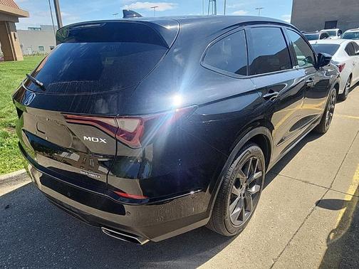 Majestic Black Pearl 2024 Acura MDX A-Spec