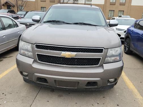 2011 Chevrolet Suburban 1500 LT