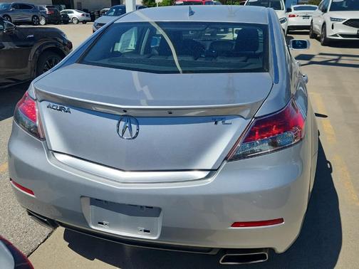 2012 Acura TL Technology