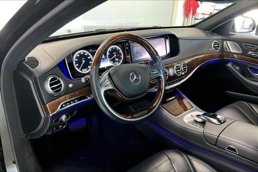Black 2016 Mercedes-Benz S-Class S 550 4MATIC