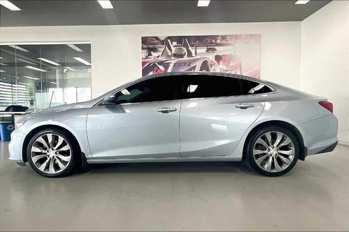 2017 Chevrolet Malibu Premier
