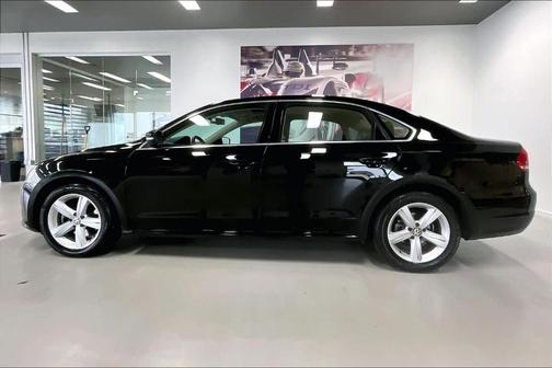 2013 Volkswagen Passat 2.5 SE