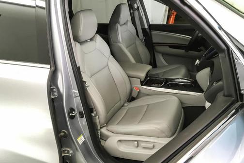 2016 Acura MDX 3.5L w/Technology Package