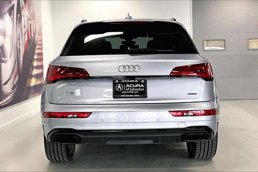2025 Audi Q5 45 S line quattro Premium