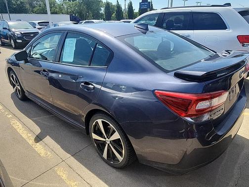 Carbide Gray Metallic 2017 Subaru Impreza 2.0i Sport