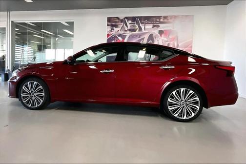 2023 Nissan Altima 2.5 SL
