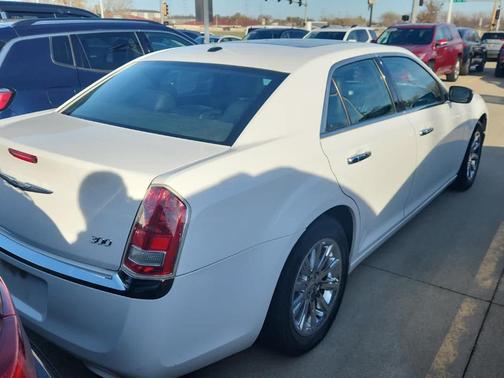 2011 Chrysler 300 Limited