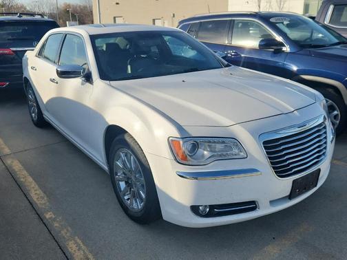 2011 Chrysler 300 Limited