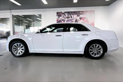 2011 Chrysler 300 Limited