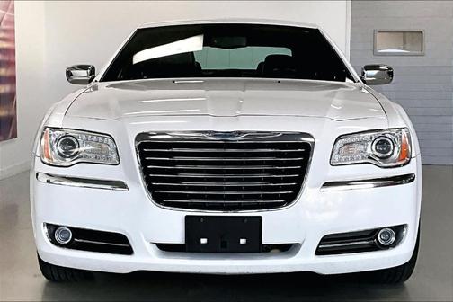2011 Chrysler 300 Limited