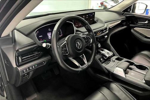 2022 Acura MDX Advance