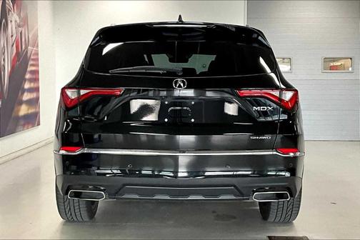 2022 Acura MDX Advance