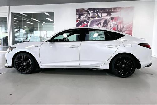 Platinum White Pearl 2026 Acura Integra A-Spec Technology