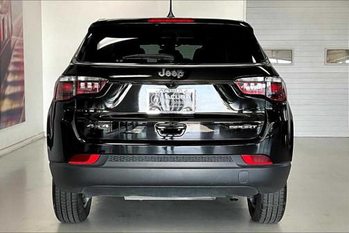 2022 Jeep Compass Sport