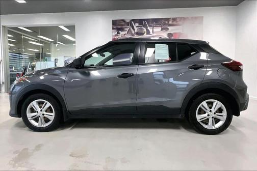 2022 Nissan Kicks S