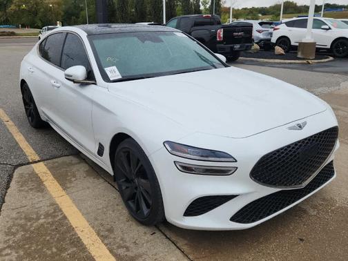 2023 Genesis G70 2.0T