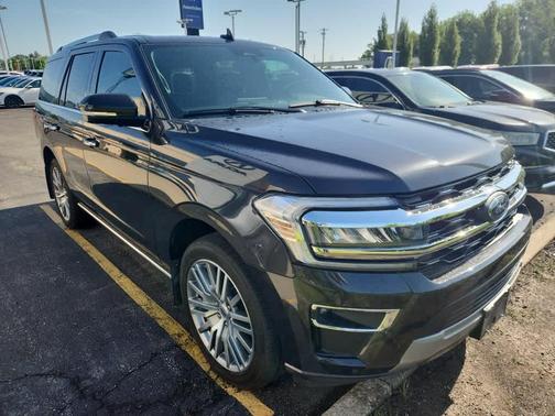 Dark Matter Gray Metallic 2024 Ford Expedition Limited