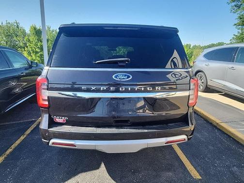 Dark Matter Gray Metallic 2024 Ford Expedition Limited