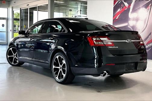 Dark Side Metallic 2014 Ford Taurus SEL