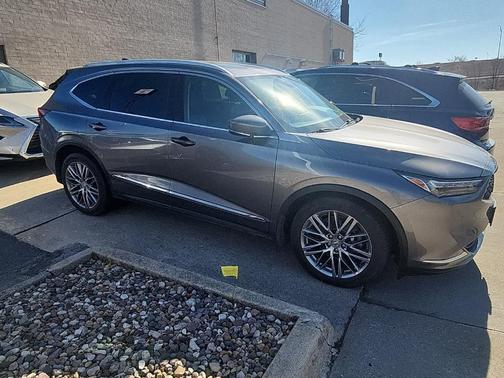 2022 Acura MDX Advance